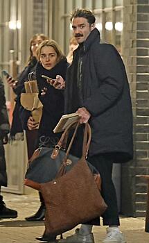 Звезда «Игры престолов» Эмилия Кларк спровоцировала слухи о новом романе