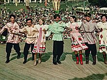 Песня дружбы: Главархив Москвы публикует документы ко Дню молодежи