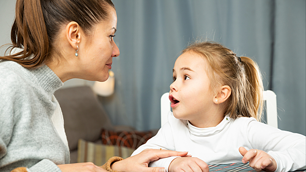 В каком возрасте и как нужно рассказать ребенку о сексе
