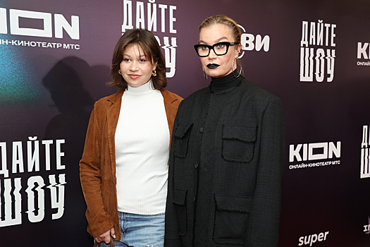 Кристина Бабушкина вывела в свет 17-летнюю дочь от звезды «Ворониных» Дужникова