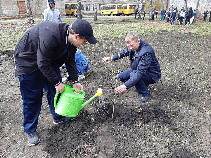 В Тамбовской области высаживают сиреневые аллеи к юбилею Сергея Рахманинова