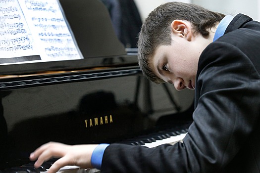Дети-музыканты из России, США и других стран примут участие в конкурсе пианистов в Пятигорске