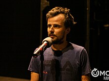"Метастазы пошли по всему дому". Игорь Костин о предстоящей премьере Омской драмы "С днём рождения, Папа! "