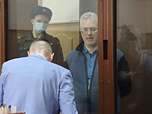 Суд арестовал деньги и имущество экс-губернатора Белозерцева и бизнесмена Шпигеля