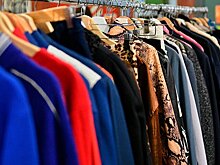 Минпромторг РФ рекомендовал открыть у входов в ТЦ киоски с одеждой и продуктами