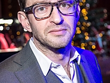 Вдовство, позднее отцовство и провальная работа с Питтом: 5 фактов о Константине Хабенском