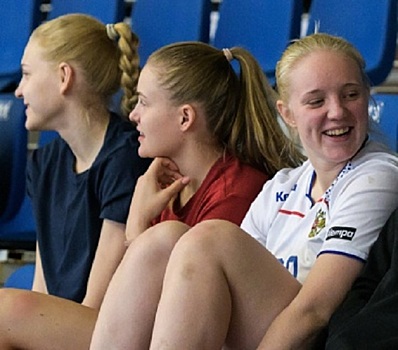 Четыре гандболистки тольяттинской "Лады" вызваны в молодежную сборную России