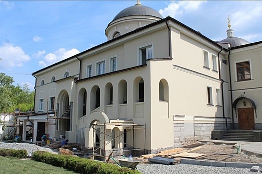 Екатеринбургские монахини помогли восстановить древний храм