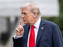 Статую Трампа и Эпштейна восстановили в Вашингтоне