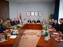 NYT: на переговорах в ОАЭ обсуждалось размещение миротворцев на Донбассе