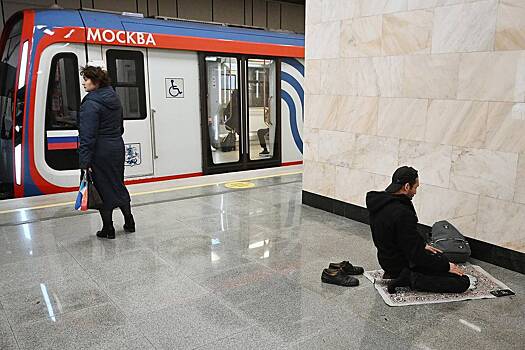 В СПЧ назвали провокацией совершение намаза в общественных местах