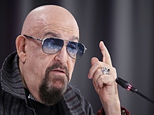 SHOT: Михаил Шуфутинский получил гражданство России