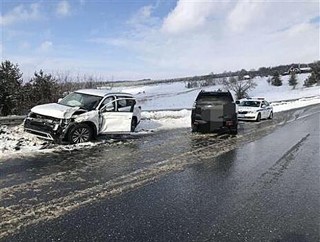 Пять человек пострадали в ДТП с Mitsubishi и Toyota Land Cruiser под Самарой
