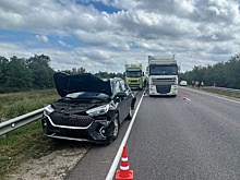 Под Волгоградом два человека пострадали в массовом ДТП