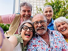 Как прожить 100 лет: советы и опыт российских долгожителей