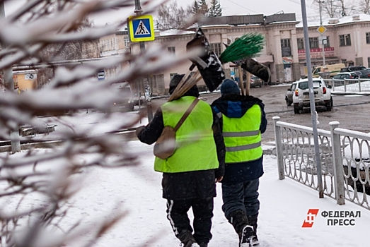 Десятки мигрантов доставили в полицию после рейда в Красноярске