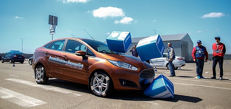 Ford открывает «Академию безопасного вождения»