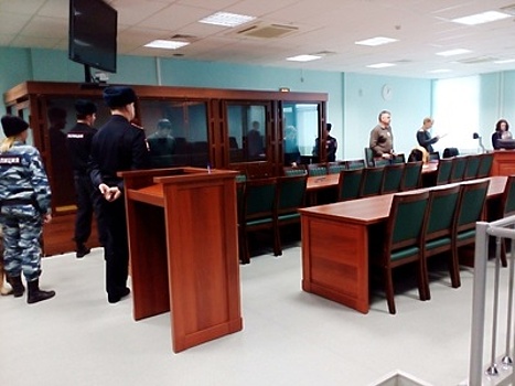 Убийц, зарезавших четверых человек во время застолья, приговорили к пожизненному заключению