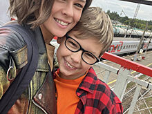 Такой большой: Екатерина Шпица с сыном