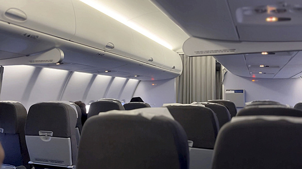 Власти Турции на четверть увеличили штрафы за курение на борту самолета