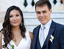 Невеста внука Грейс Келли появилась на свадьбе в комбинезоне-клеш