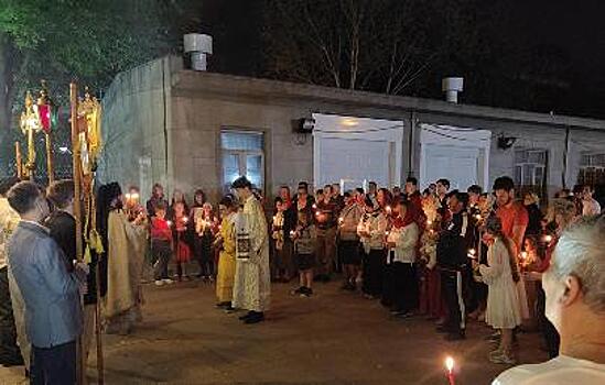 В храме Успения Пресвятой Богородицы в Пекине прошла пасхальная служба