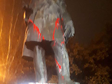 В Ереване осквернили памятник Грибоедову