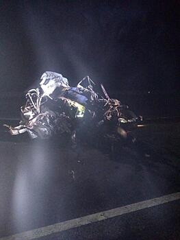 Страшное ДТП на М5: ”шестёрка” залетела под грузовик, погибли водитель и ребёнок