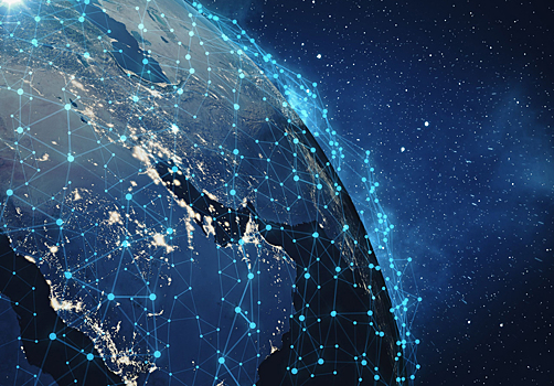 Илон Маск показал спутники для доступа к интернету по всему миру