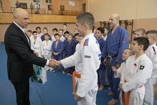 Владимир Путин подарил кимоно 12-летнему липецкому дзюдоисту
