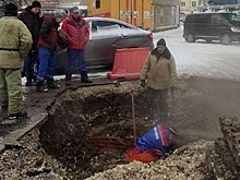 В Рязани ликвидируют коммунальную аварию на Дзержинского