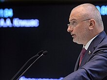 В Совфеде призвали США научиться мирно решать собственные проблемы