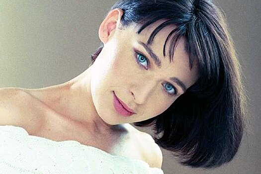 Как сейчас выглядит звезда 90-х Алиса Мон