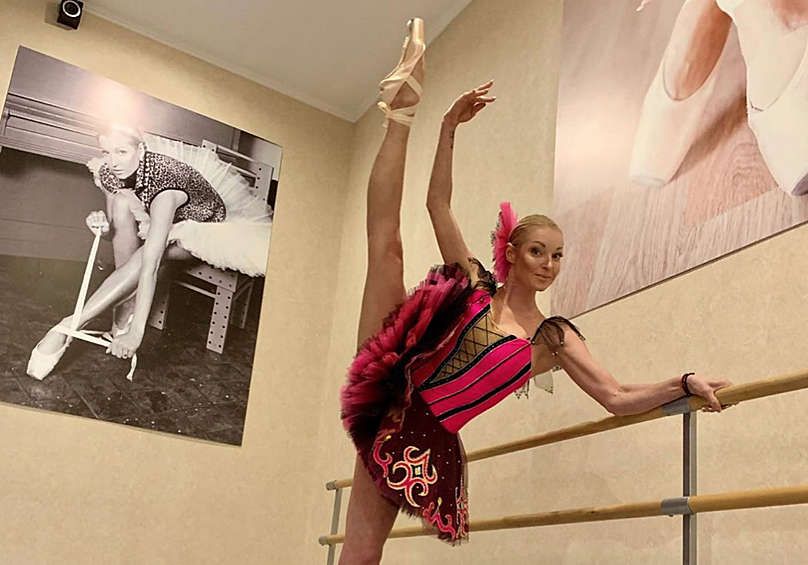20 января свой День Рождения отмечает одна из самых неоднозначных звезд в российском шоу-бизнесе, балерина Анастасия Волочкова. 