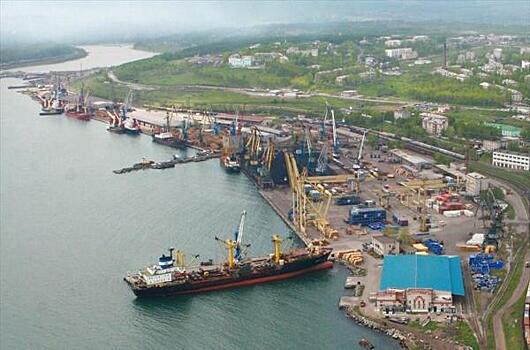 В порту Ванино обновлены причальные сооружения паромного комплекса