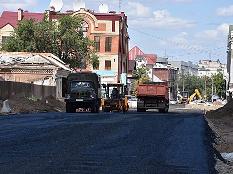 С 27 июля в Оренбурге из-за ремонта дороги перекроют улицу Комсомольскую