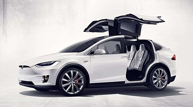 Tesla официально представила кроссовер Model X