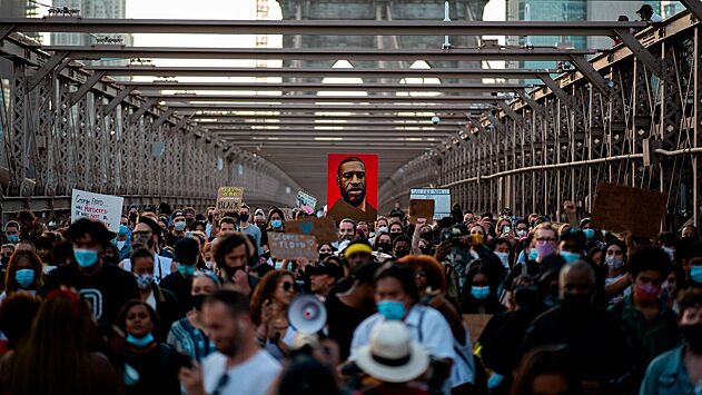 Год без Джорджа Флойда: как изменились США и чего добились активисты Black Lives Matter
