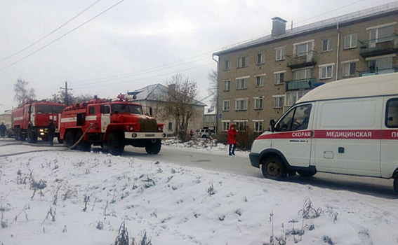 За три минуты пожарные спасли бабушку вместе со стулом в Барабинске