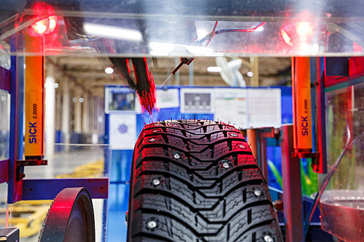 Дорожники попросили ограничить применение шипованной резины