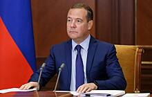 Медведев пообещал рост поставок оружия