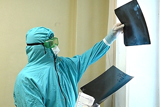 Вирусолог назвал сроки спада заболеваемости COVID-19 в России