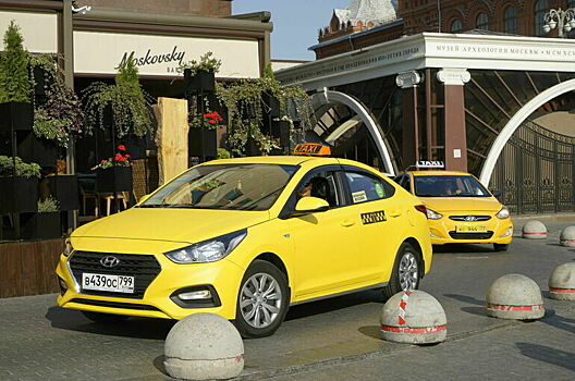 Минюст внёс в реестр иноагентов фотографа Фельдмана