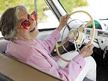 «Пенсионерская схема» при покупке машины: как избежать обмана