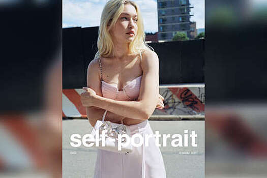 Джиджи Хадид вместе с другими топ-моделями снялась в рекламе Self-Portrait