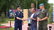 В Костроме наградили спасших детей из горящей квартиры военнослужащих