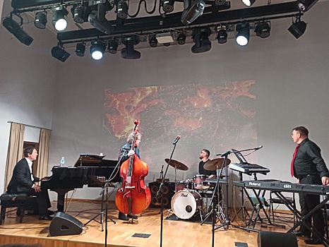 Михаил Иванов начал в Курске «Свиридовскую арт-экспедицию»