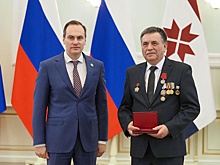 Глава Мордовии вручил награды лучшим машиностроителям республики