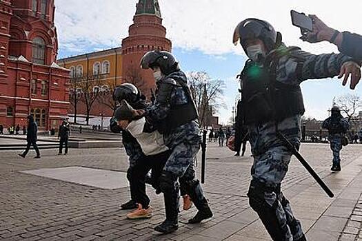 В МВД рассказали о 300 задержанных на несогласованной акции в Москве