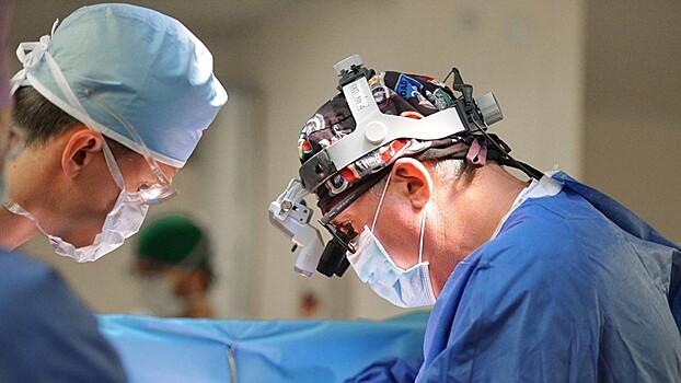 Тюменские хирурги удалили 15-килограммовую опухоль мужчине